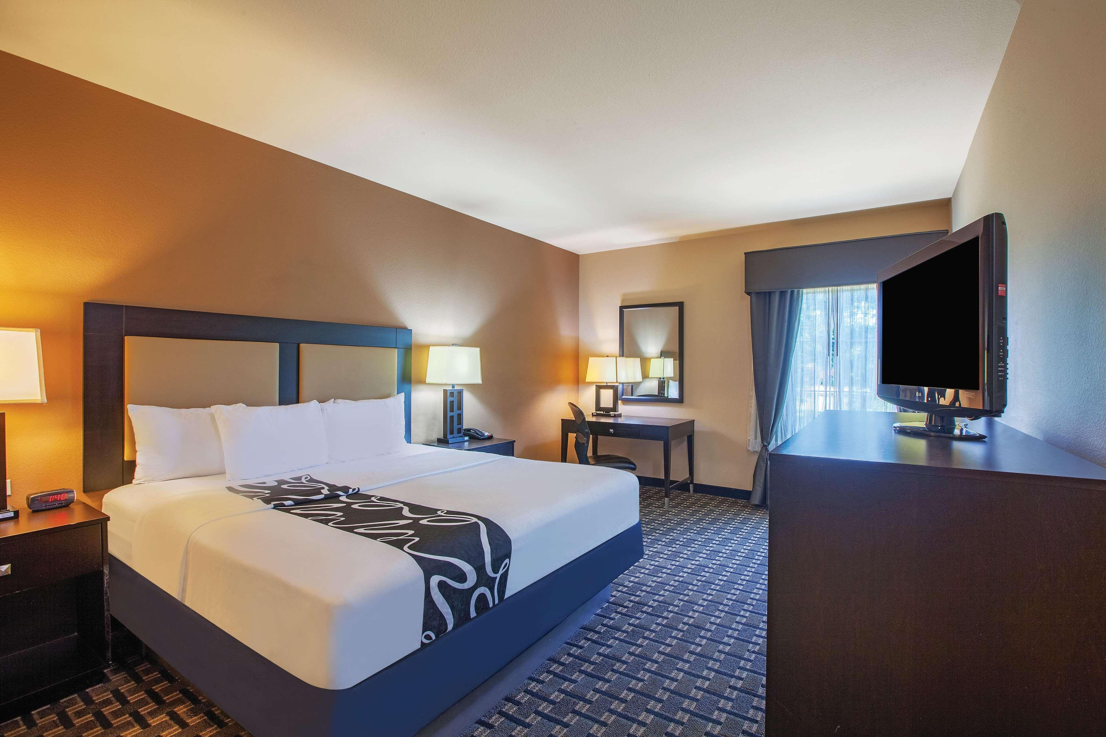 La Quinta By Wyndham Jacksonville, Texas المظهر الخارجي الصورة
