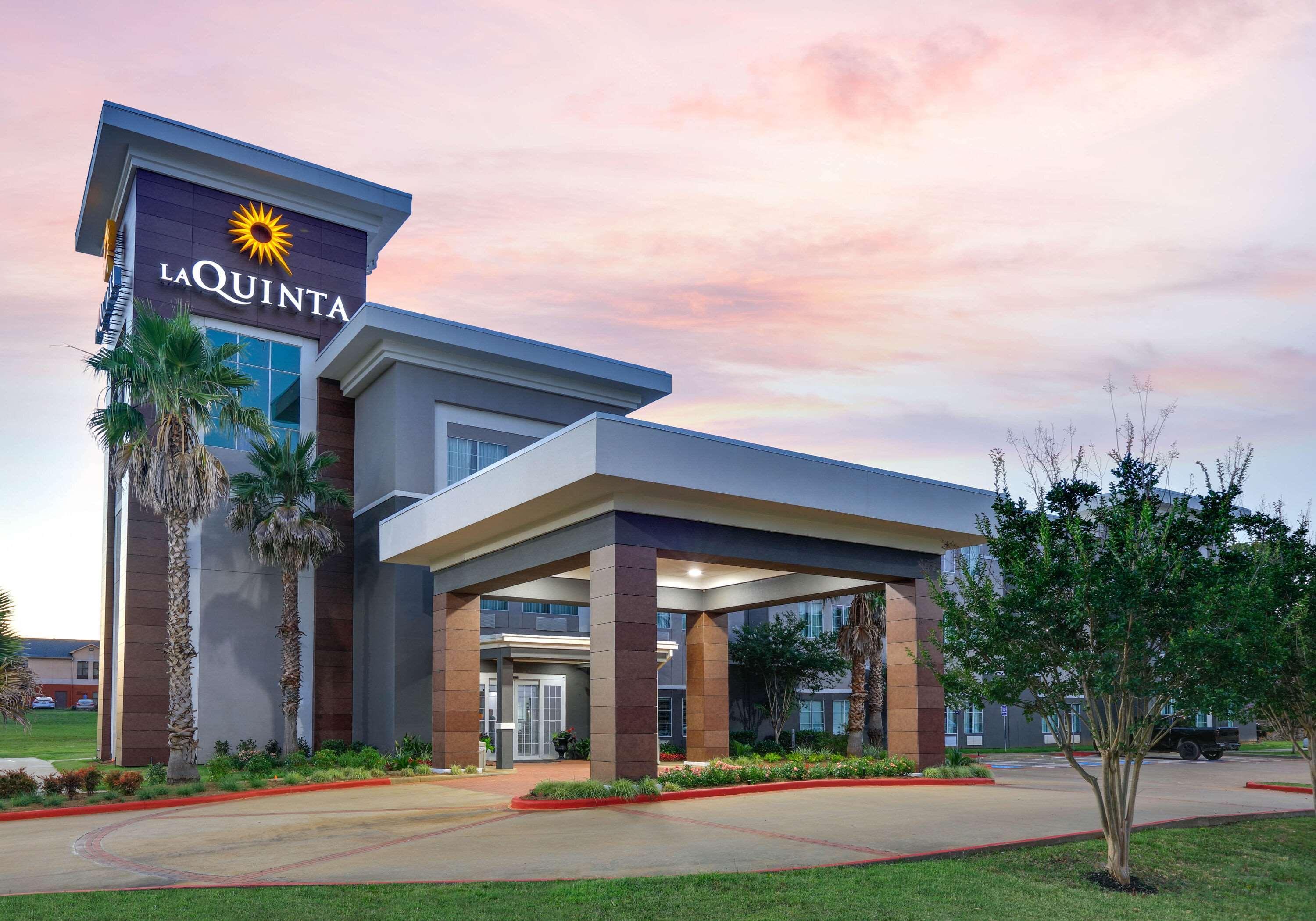 La Quinta By Wyndham Jacksonville, Texas المظهر الخارجي الصورة